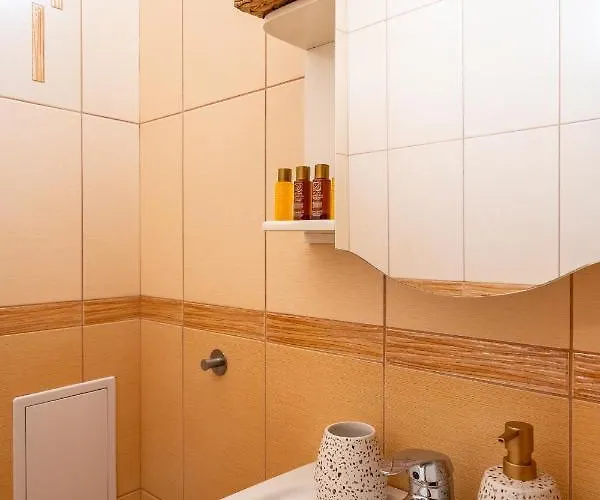 Apartman Premium Comfy 2bdr - Free Parking - Fast Wi-fi Szófia