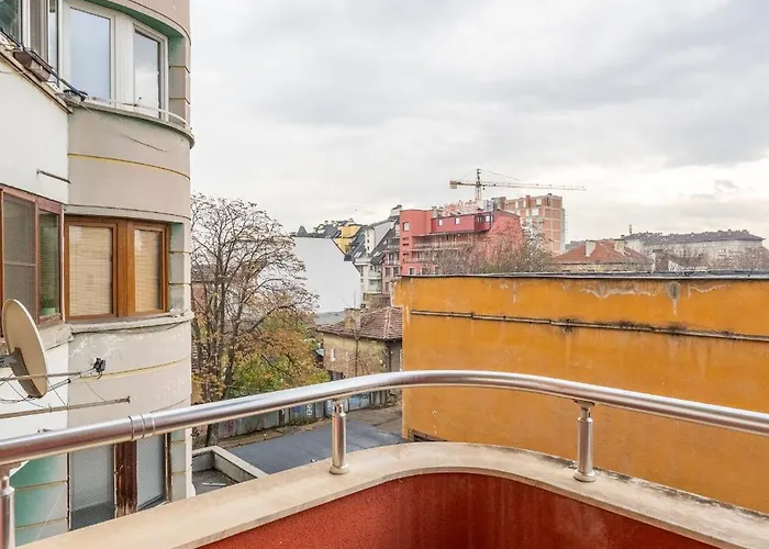 Premium Comfy 2bdr - Free Parking - Fast Wi-fi Apartman Szófia