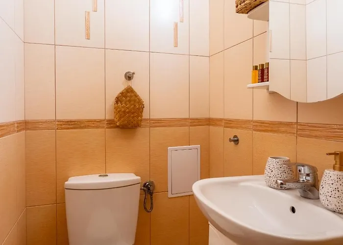 Premium Comfy 2bdr - Free Parking - Fast Wi-fi