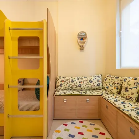 Premium Comfy 2bdr - Free Parking - Fast Wi-fi Sofia