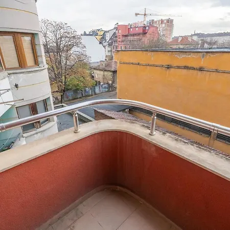 Apartmán Premium Comfy 2bdr - Free Parking - Fast Wi-fi *