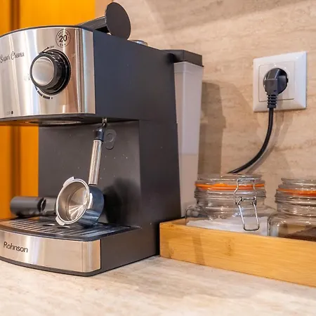 Apartmán Premium Comfy 2bdr - Free Parking - Fast Wi-fi *