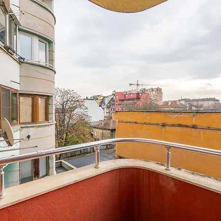 Premium Comfy 2bdr - Free Parking - Fast Wi-fi Apartment Sofia