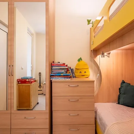 Apartmán Premium Comfy 2bdr - Free Parking - Fast Wi-fi *