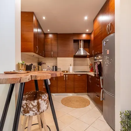 Premium Comfy 2bdr - Free Parking - Fast Wi-fi Apartment Sofia