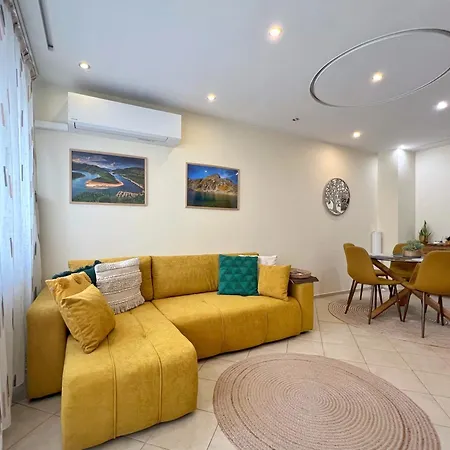 Premium Comfy 2bdr - Free Parking - Fast Wi-fi Apartmán
