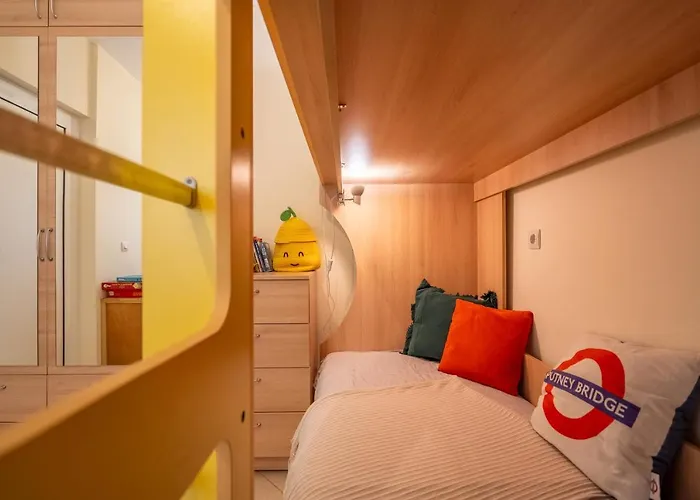 Διαμέρισμα Premium Comfy 2bdr - Free Parking - Fast Wi-fi *