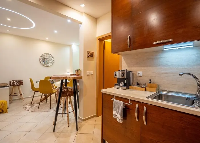 Апартамент Premium Comfy 2bdr - Free Parking - Fast Wi-fi София