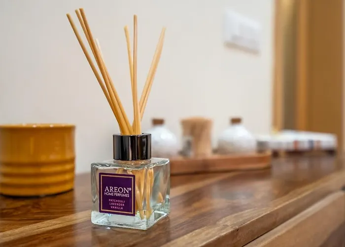 Premium Comfy 2bdr - Free Parking - Fast Wi-fi