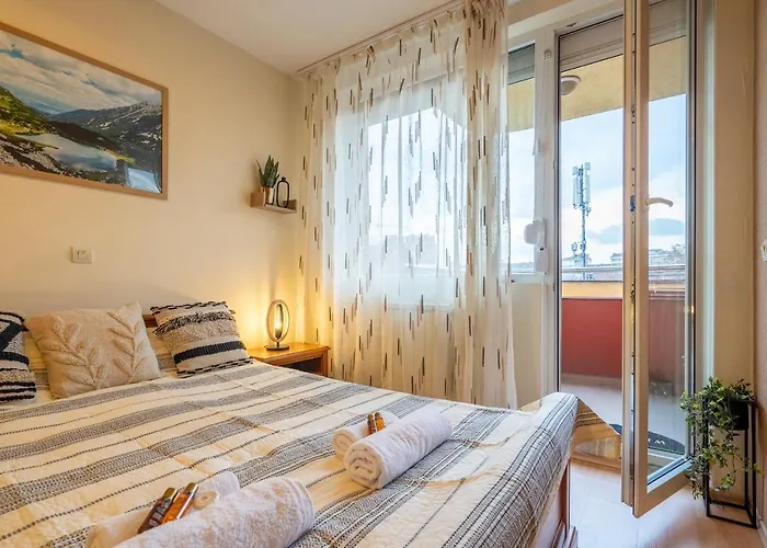 Premium Comfy 2bdr - Free Parking - Fast Wi-fi Διαμέρισμα Σόφια