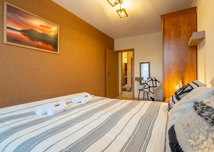 Premium Comfy 2bdr - Free Parking - Fast Wi-fi Sofia