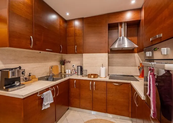 Apartment Premium Comfy 2bdr - Free Parking - Fast Wi-fi Sofia