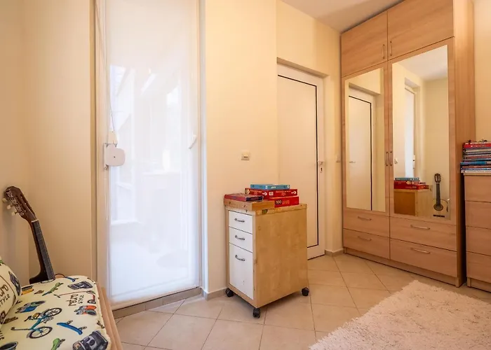 Apartment Premium Comfy 2bdr - Free Parking - Fast Wi-fi *